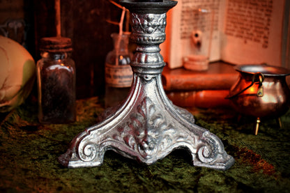 Lioness candle holder