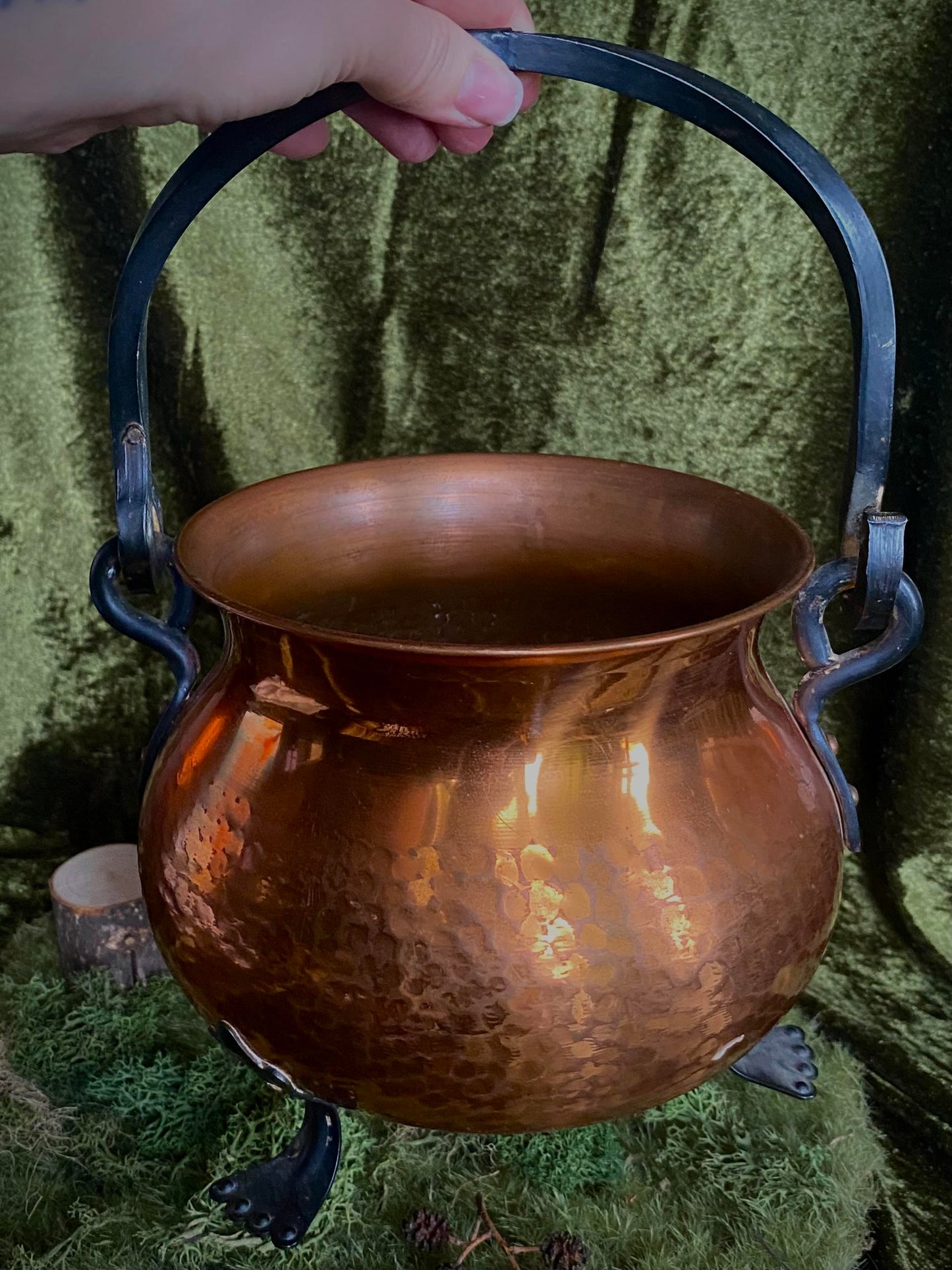 XL Hand hammered copper cauldron