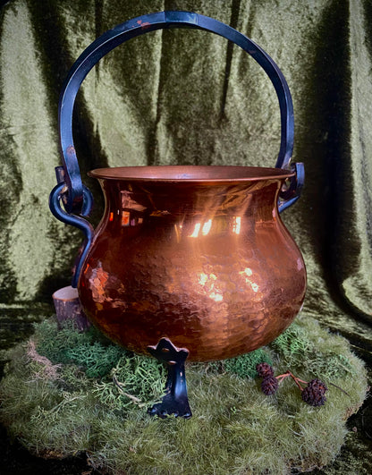 XL Hand hammered copper cauldron