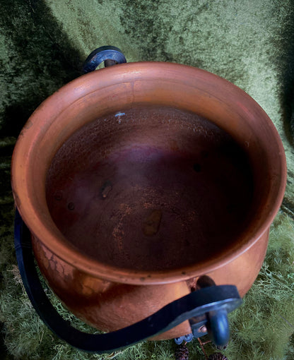 XL Hand hammered copper cauldron